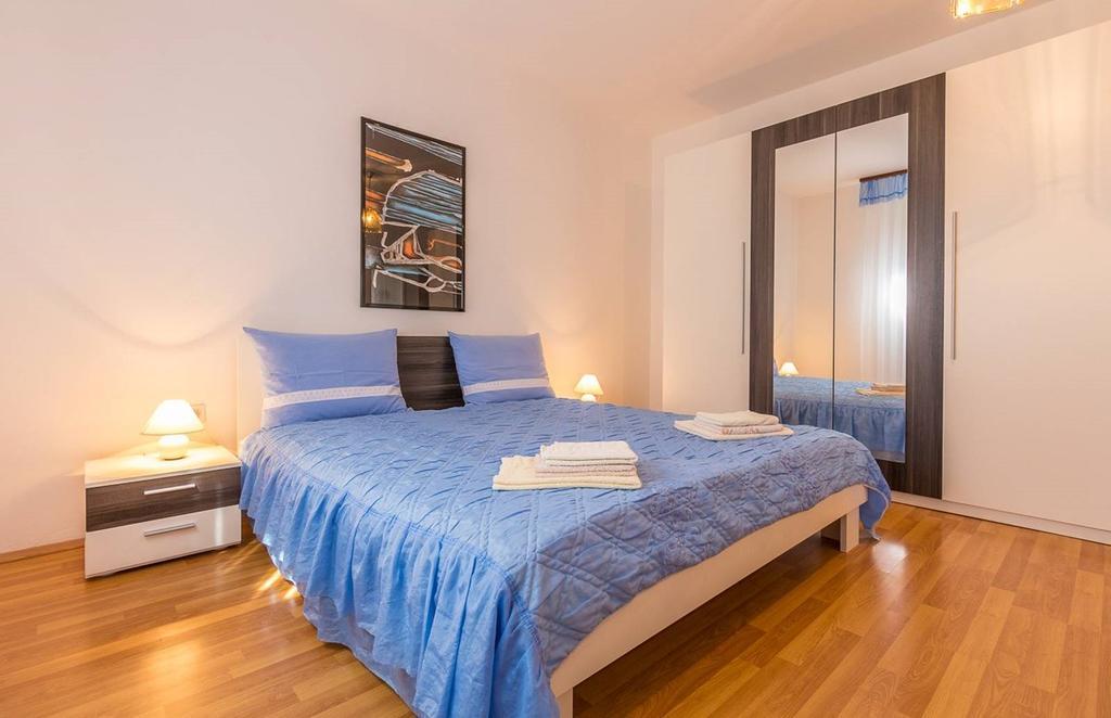Apartment Fiorina ميدولين المظهر الخارجي الصورة